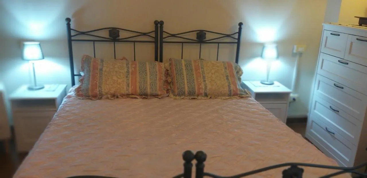 A Collodi Io & Mamma100 M Dal Parco Di Pinocchio Bed & Breakfast